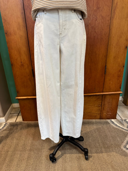 FDJ Girlfriend Barrel Ankle Jean