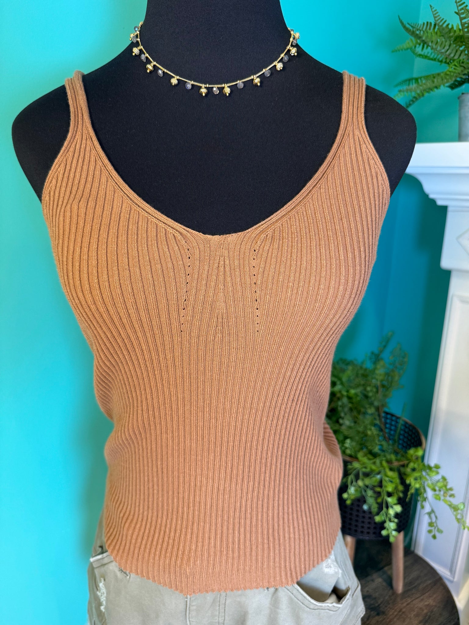 Body Hugger Ribbed Top