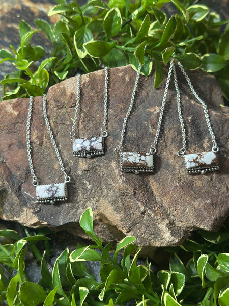 Mini Bar Wild Horse Necklace
