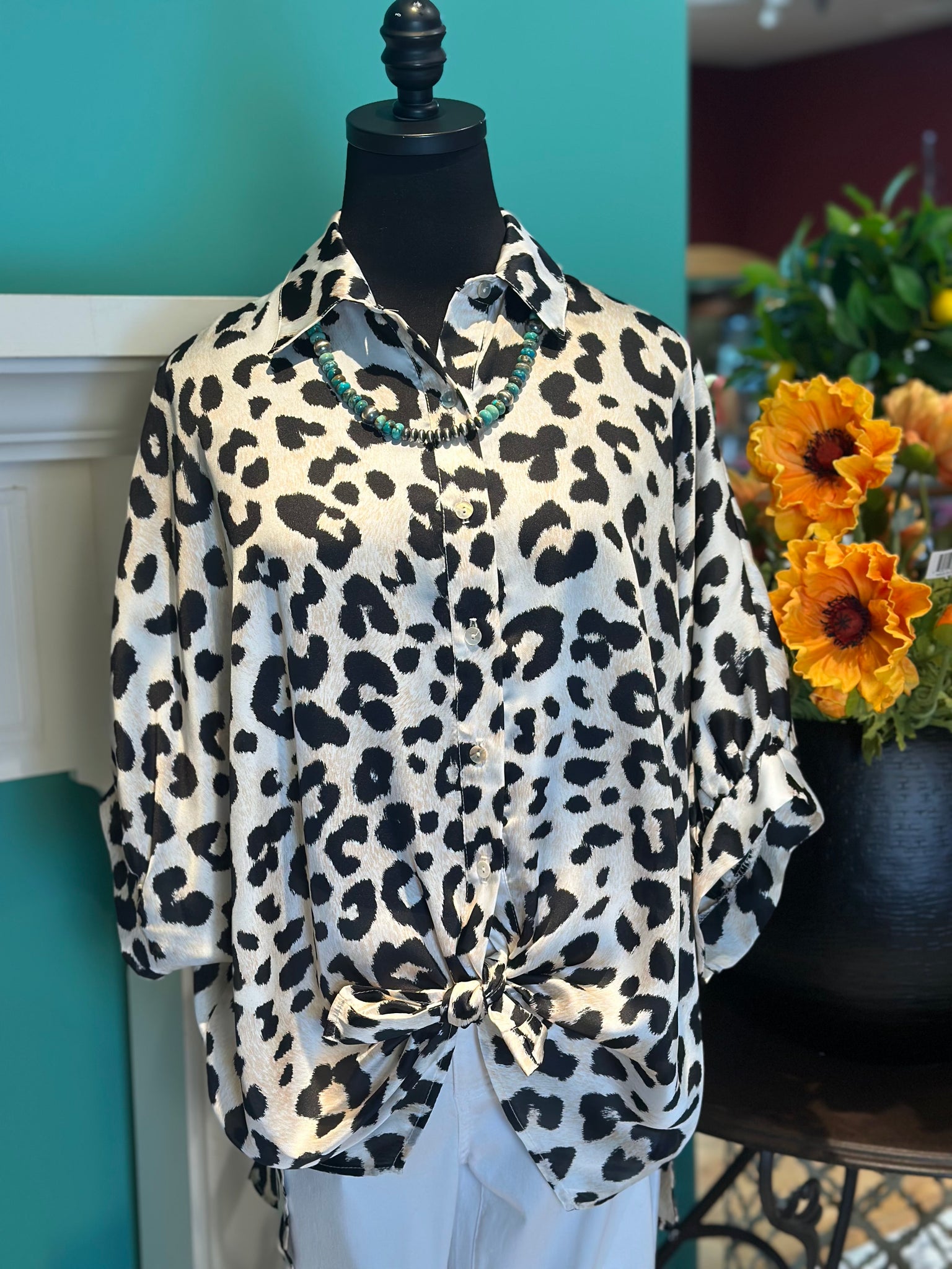 Arizona Snow Leopard Oversized Top