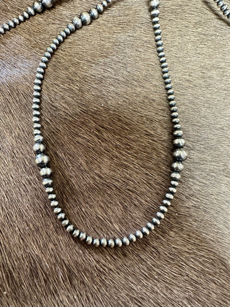 SLL Varied Navajo Pearl Necklace