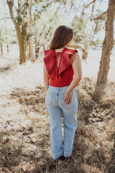Top Stitch Crop Top