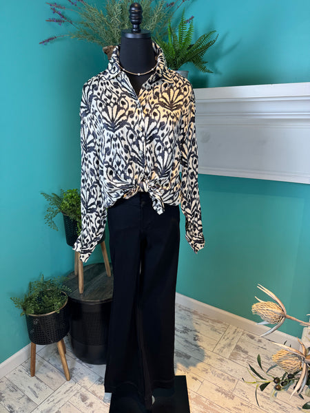 Esqualo City Sign Oversized Blouse