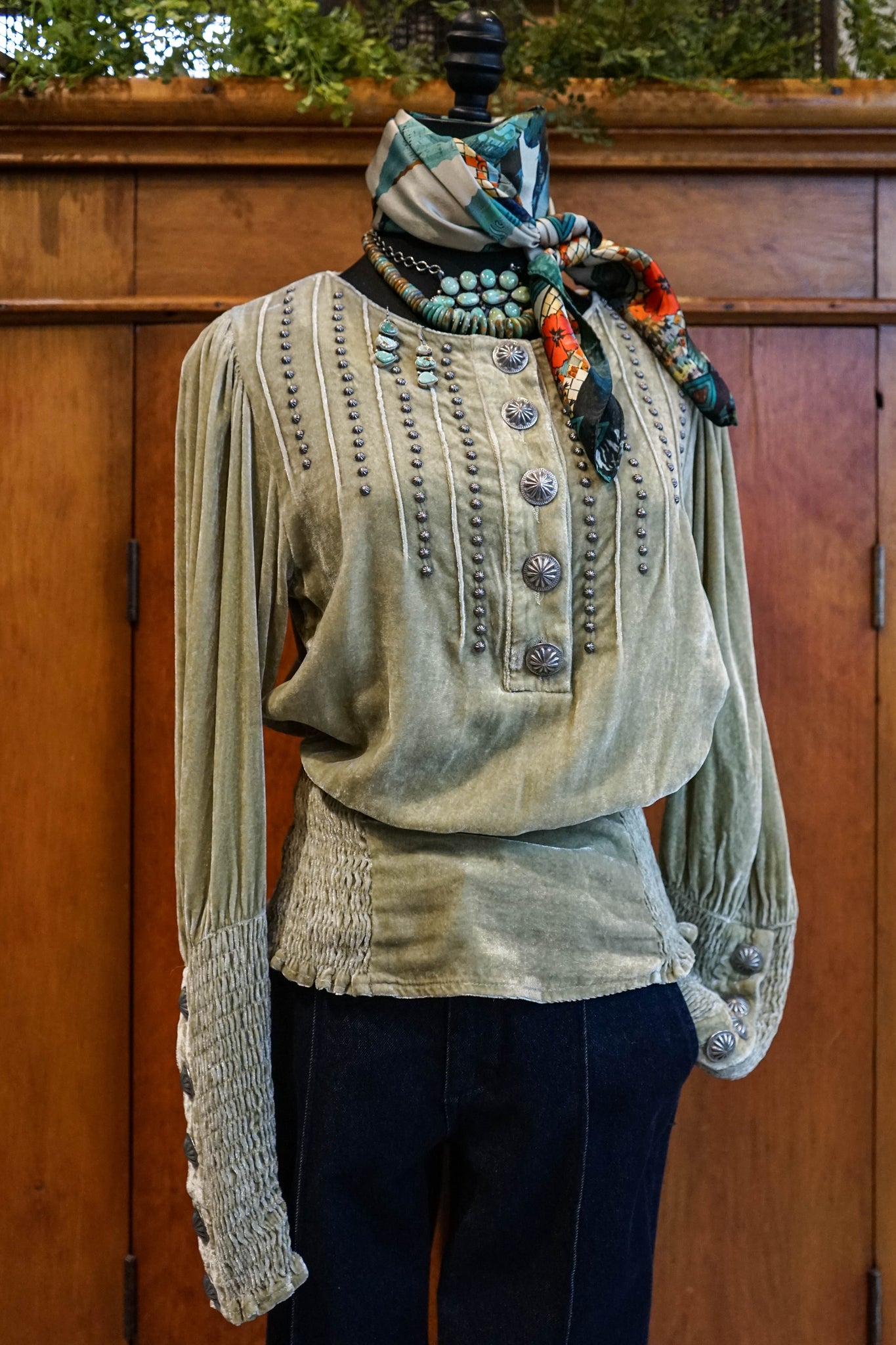 Double D Ranch Blue Northern Top – Cummings Carousel
