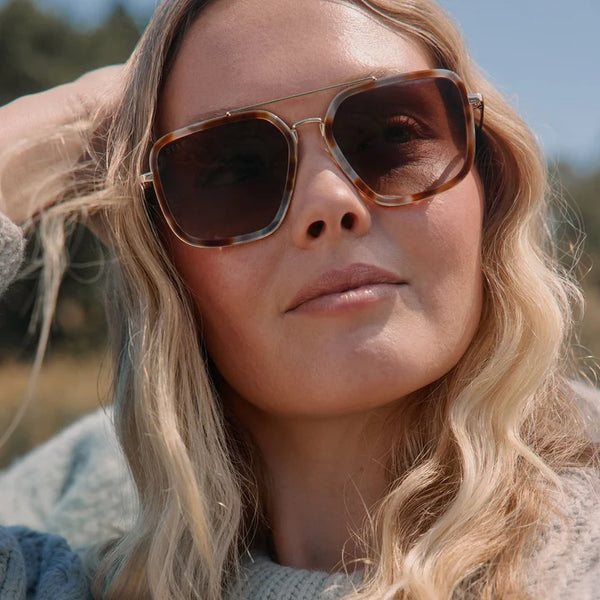 Jordan in Dove Tortoise