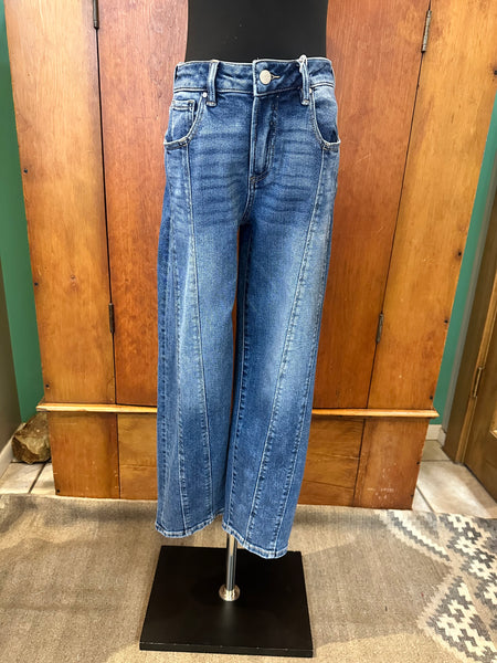 Risen High Rise Crop Straight Jean