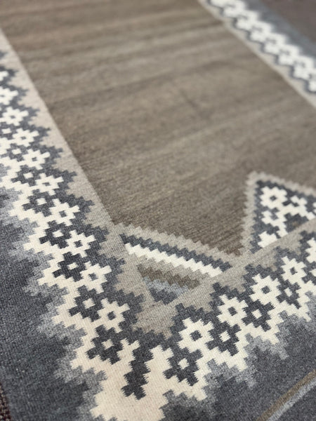 Escalante 4’ x 6.5’ Julia Ruiz Rug