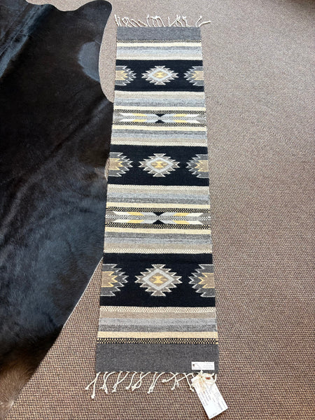 Escalante 16”x5’ Table Runner