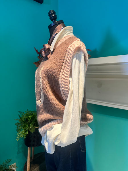 Urban Daizy Horseshoe Crochet Sweater