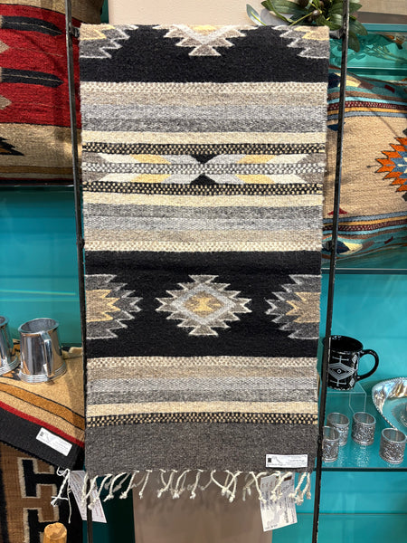 Escalante 16”x5’ Table Runner