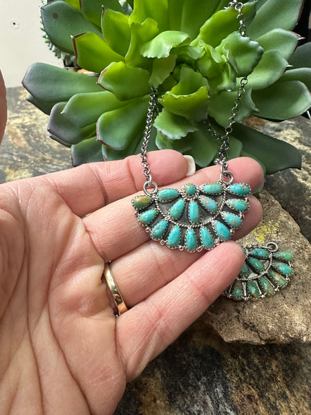 The Half Cluster Turquoise Necklace