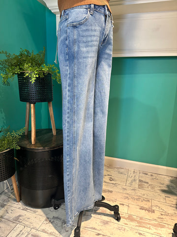 Risen Mid Rise Straight Side Seam Detail Jean