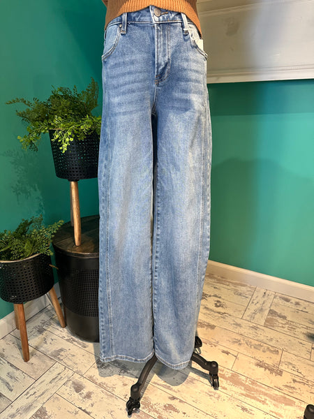 Risen Mid Rise Straight Side Seam Detail Jean