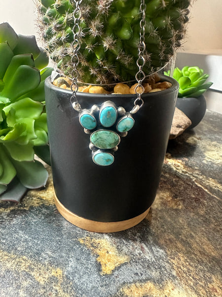 Bear Paw Cluster Necklace