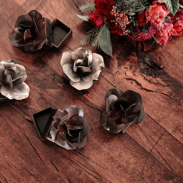Jan Barboglio Rosa Box W/Iron Rose
