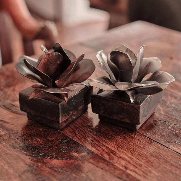 Jan Barboglio Rosa Box W/Iron Rose