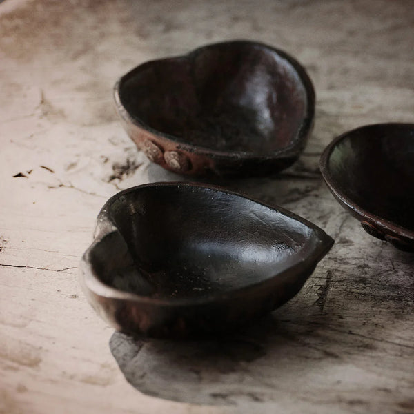 Jan Barboglio Amorcito Corazon Heart Tray