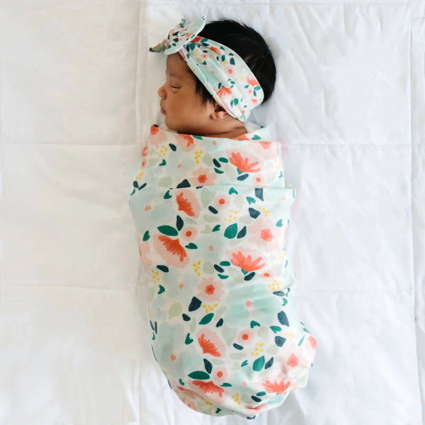 Knit Swadle Blanket in Leilani