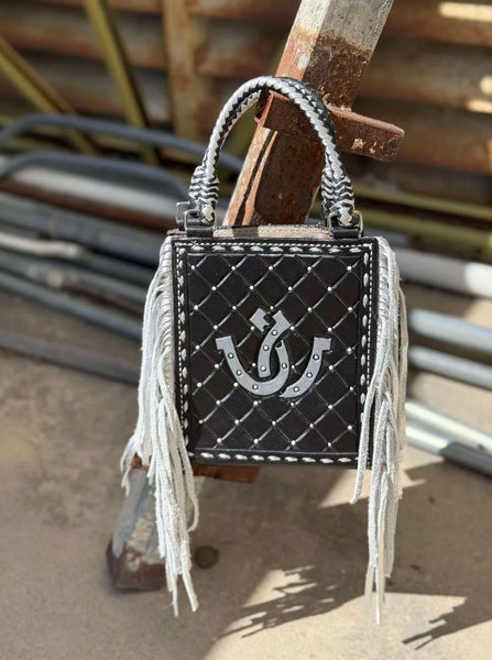 The Card Handbag in Horse Shoe Silver Tassel