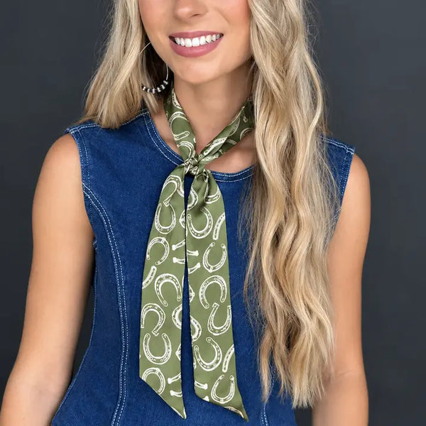 Giddy Up Twilly in Olive & Cream