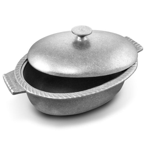 Wilton Armentale Gourmet Grill-ware Chili Pot with Lid