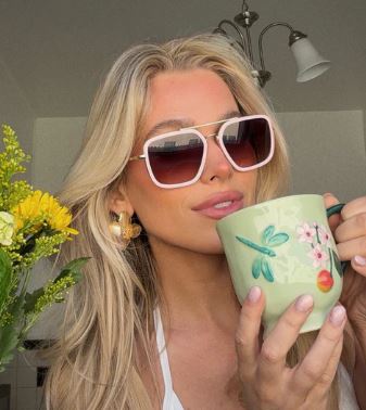 Diff Jordan In Powder Pink