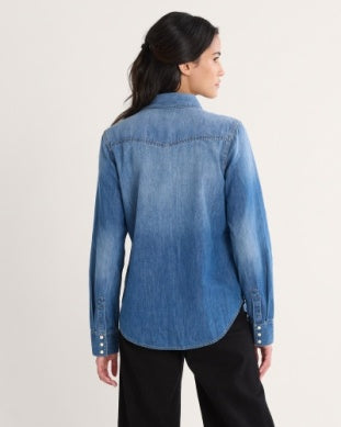 Chambray Gambler Shirt in Medium Blue