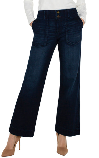 Patch Pocket Wide Leg Jeans