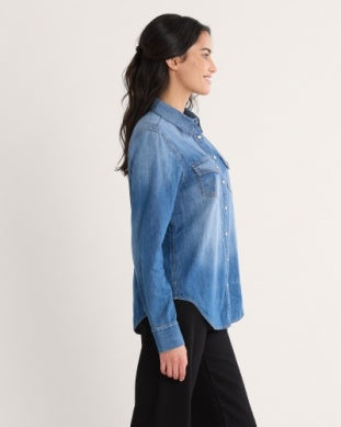 Chambray Gambler Shirt in Medium Blue