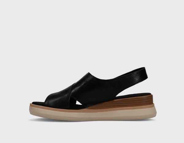 Vaneli Hydra Sandal