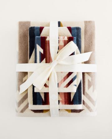 Pendleton White Sands Towel Collection