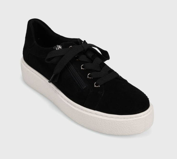 Yohana in Black Suede