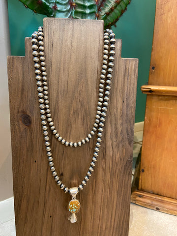 16mm Navajo Pearl Strands – The Howling Coyote